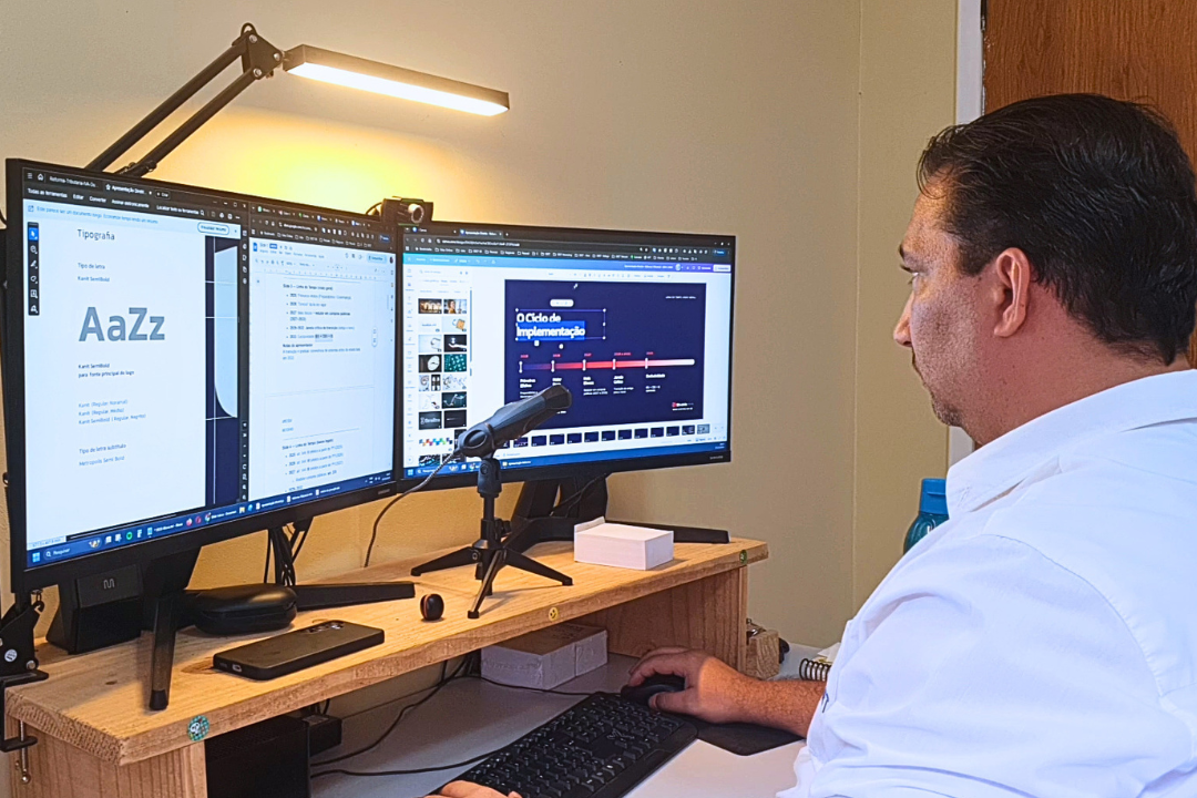 DEET - Agência de Comunicação e Marketing - Trabalhando em Projeto